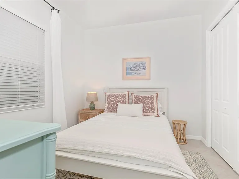 17475 Jadestone Ct — Photo 28