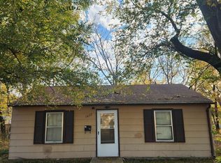 1607 Raber Ave, Junction City, KS 66441