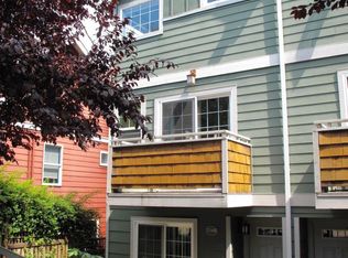 134 25th Ave E #B, Seattle, WA 98112