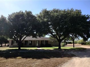 114 Deep Lake Dr, Liberty Hill, TX 78642