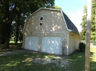 764 W Macon St, Decatur, IL 62522