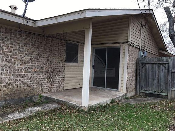 2nd image of 2908 Greystone Dr