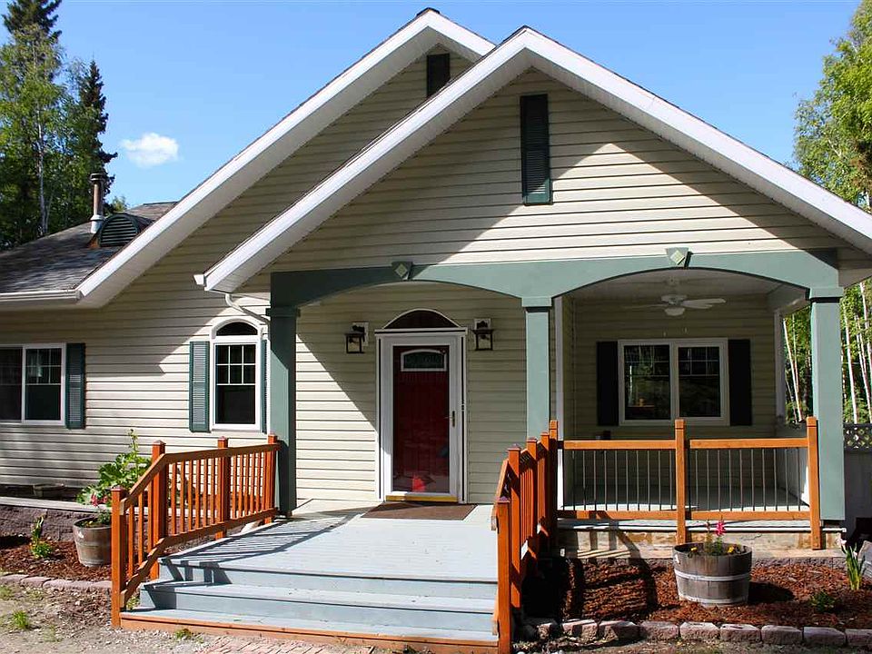 1st image of 816 Woodcrest Ct