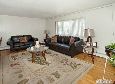 3rd image of 255 Cornell St