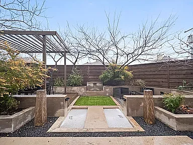 13238 Carthage Ln — Photo 24