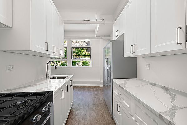 1st image of 130 Saint Edwards St #1A