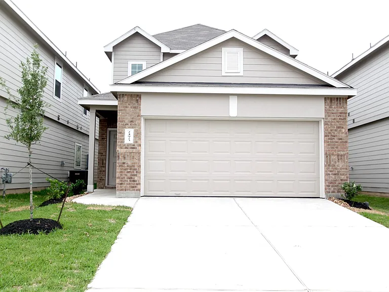 24923 Lorenzo Glaze Trail Ct — Photo 1