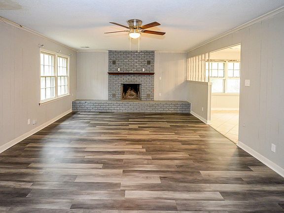 4th image of 4548 Saint Honore Dr