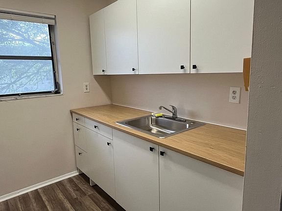 5th image of 4800 NW 24th Court #D214