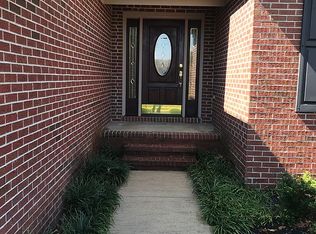 3800 Dickens Ave, Hope Mills, NC 28348