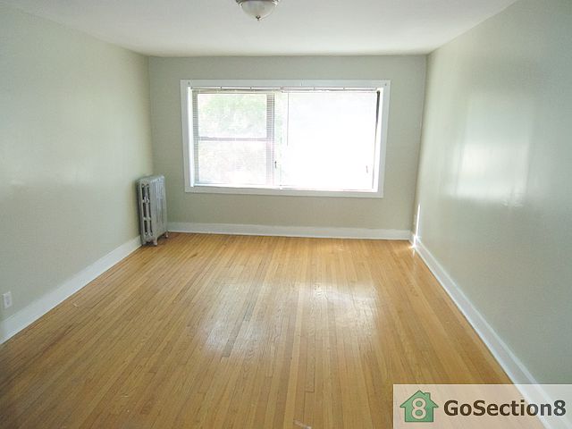 1st image of 7957 S Ellis Ave #1