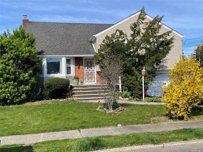 178 Lenox Avenue, Uniondale, NY, 11553