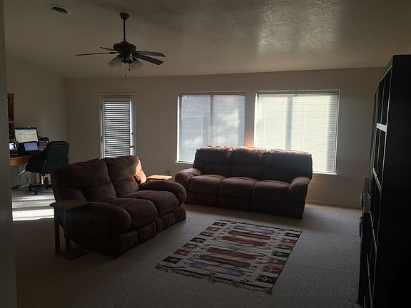 5th image of 3301 Wellington Pl