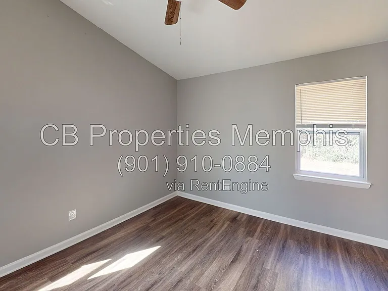 938 Bramblewood Ln — Photo 5