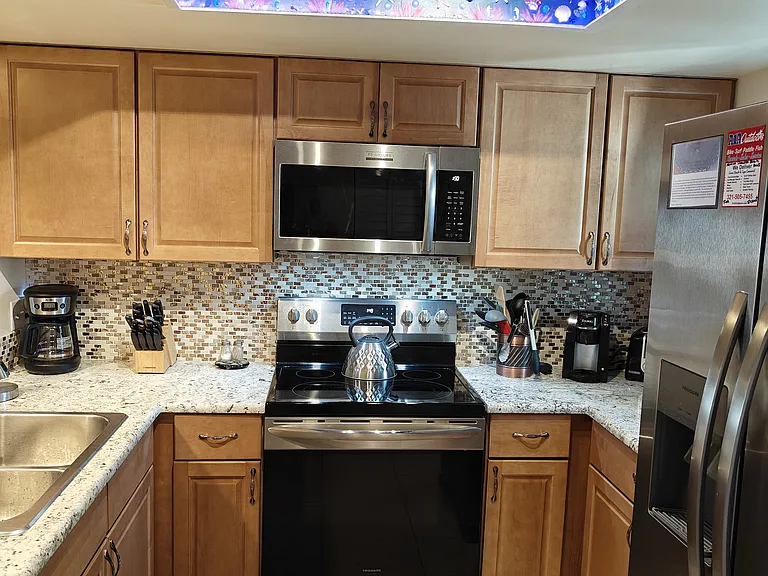 299 Chandler St #C — Photo 87
