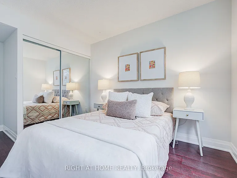 35 Empress Ave #207 — Photo 27