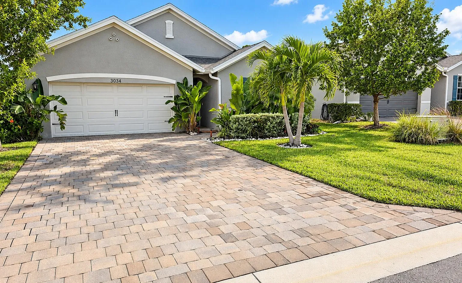 4 bed, 2.0 bath, 1752 sqft, $3,650 — Photo 1
