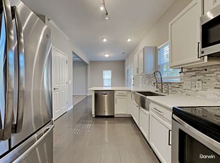 6037 Grove Creek Ln, Charlotte, NC 28273
