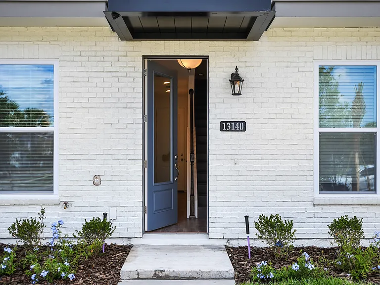 13140 Bovet Ave — Photo 2