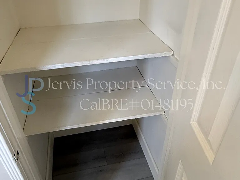 6017 Pine Ave #C — Photo 6