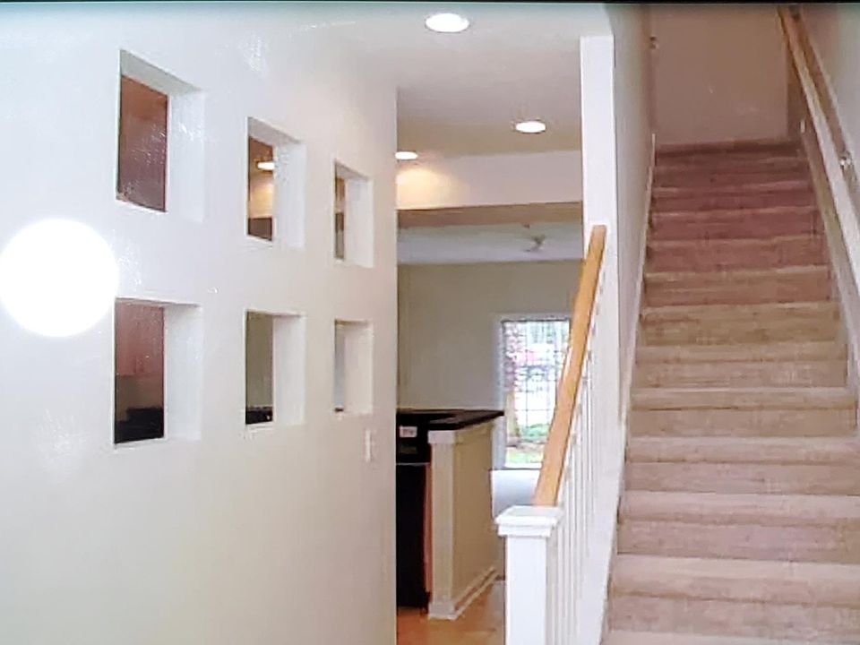 1st image of 11368 Estancia Villa Cir #505