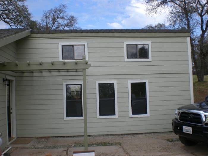 Exterior 1