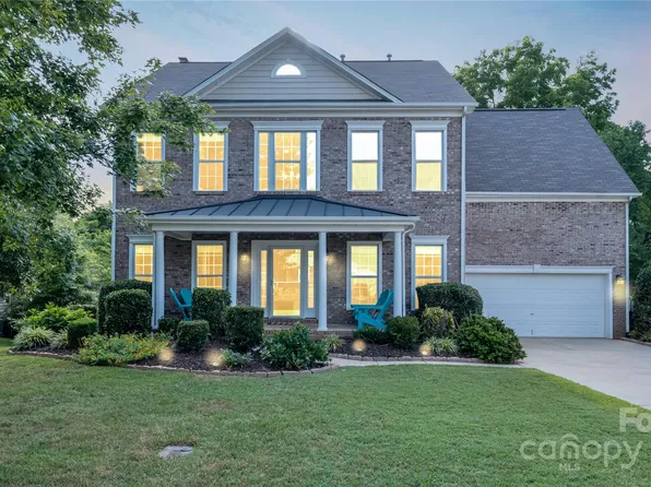 806 Circle Trace Rd, Monroe, NC 28110