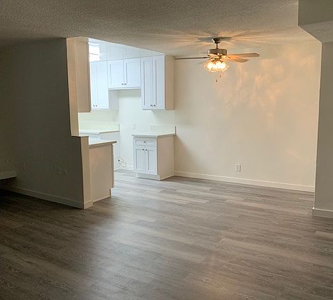 4th image of 4660-1 Cahuenga Blvd #305-4660
