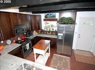 23756 NW Saint Helens Rd, Portland, OR 97231