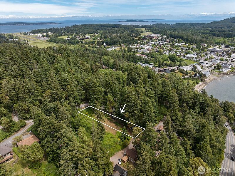 2nd image of 147 Geer Lane
