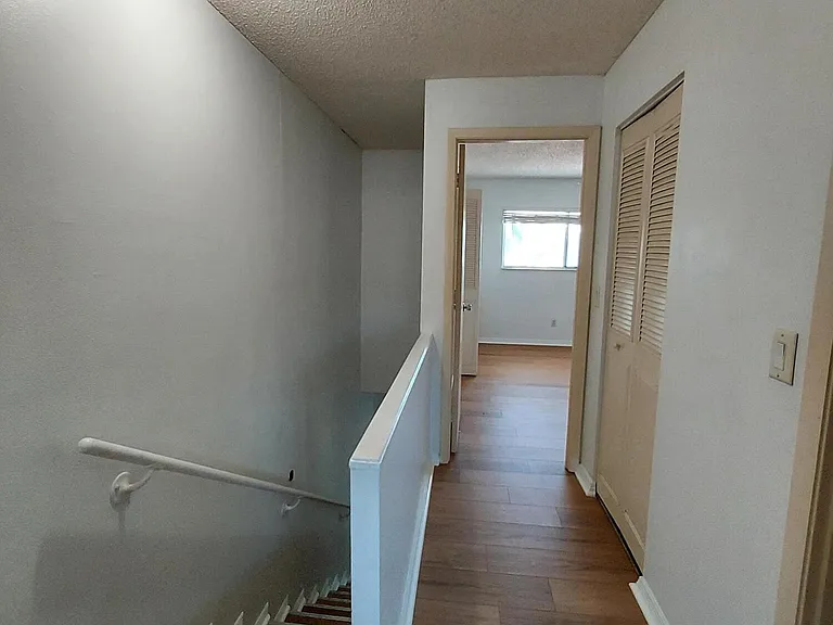 55 Vining Ct #204 — Photo 11