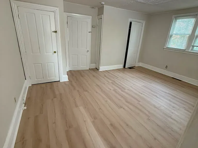 605 Spruce St #605SPRUCEST-2 — Photo 4