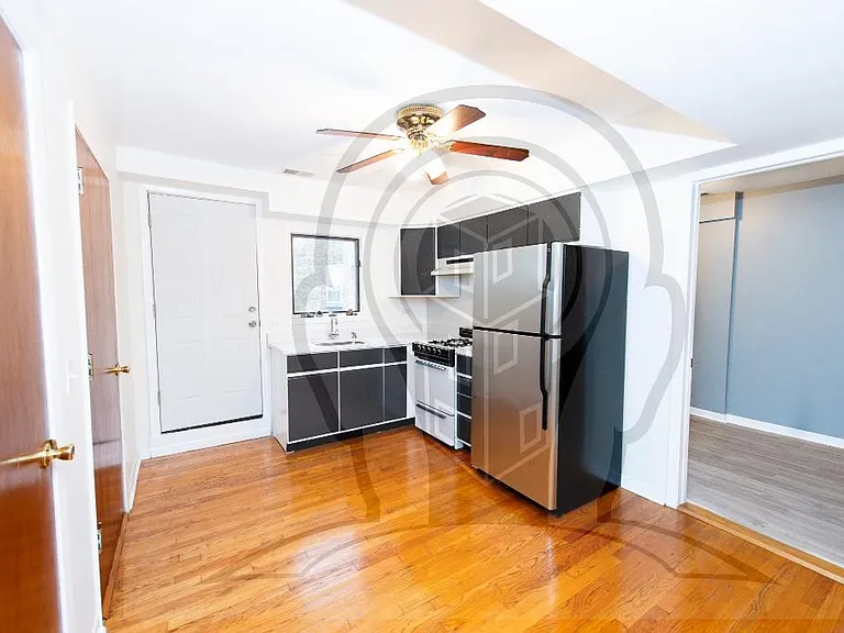 5222 W Belmont Ave #2R — Photo 9