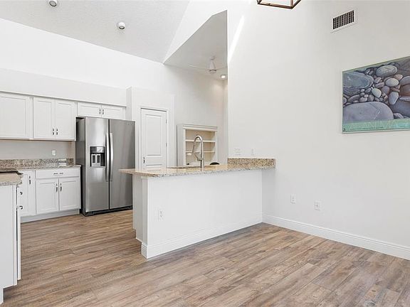 5th image of 3 Inlets Blvd #3