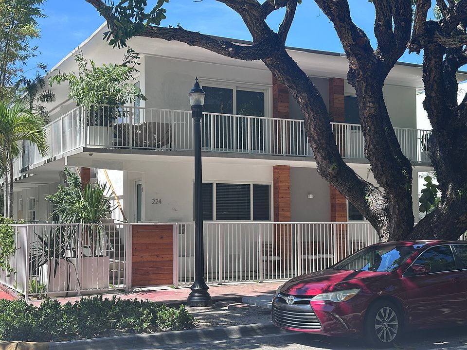 1st image of 224 Meridian Ave APT 4