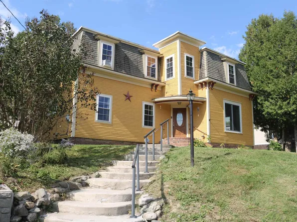 63 Province Street, Richford, VT 05476