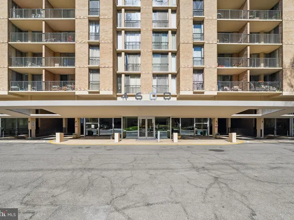4600 S Four Mile Run Dr APT 942, Arlington, VA 22204