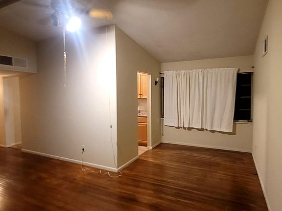 2nd image of 1537 San Antonio Drive