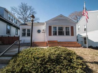 2957 S 48th St, Milwaukee, WI 53219
