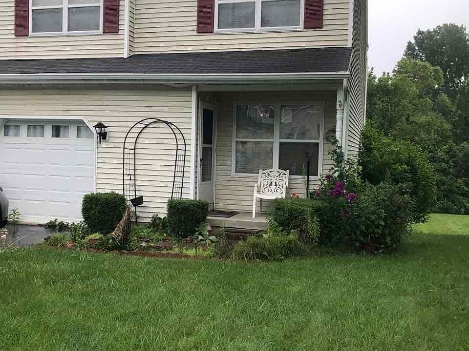 1st image of 24B Ponderosa Dr