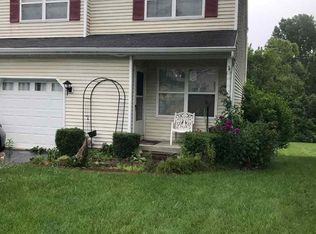 24B Ponderosa Dr, Halfmoon, NY 12065
