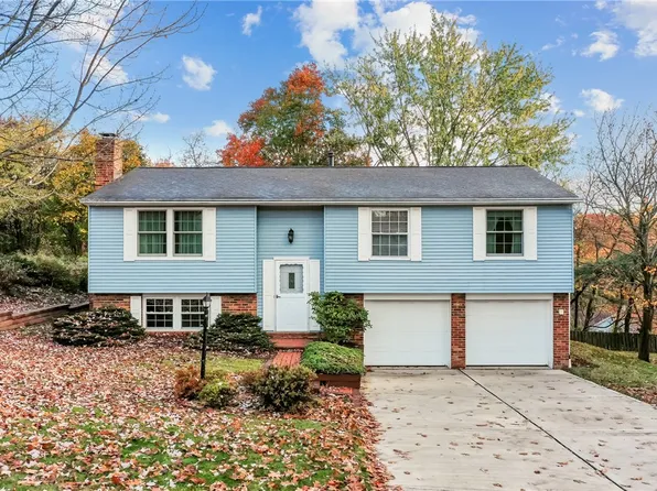 9588 Castleton Dr, Allison Park, PA 15101