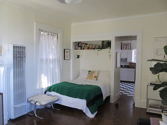 2nd image of 31 Bulkley Ave #4