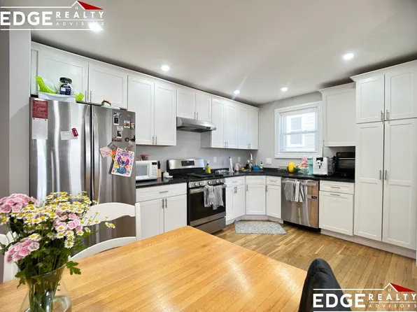 14 Glenmont Rd Floor 2, Brighton, MA 02135