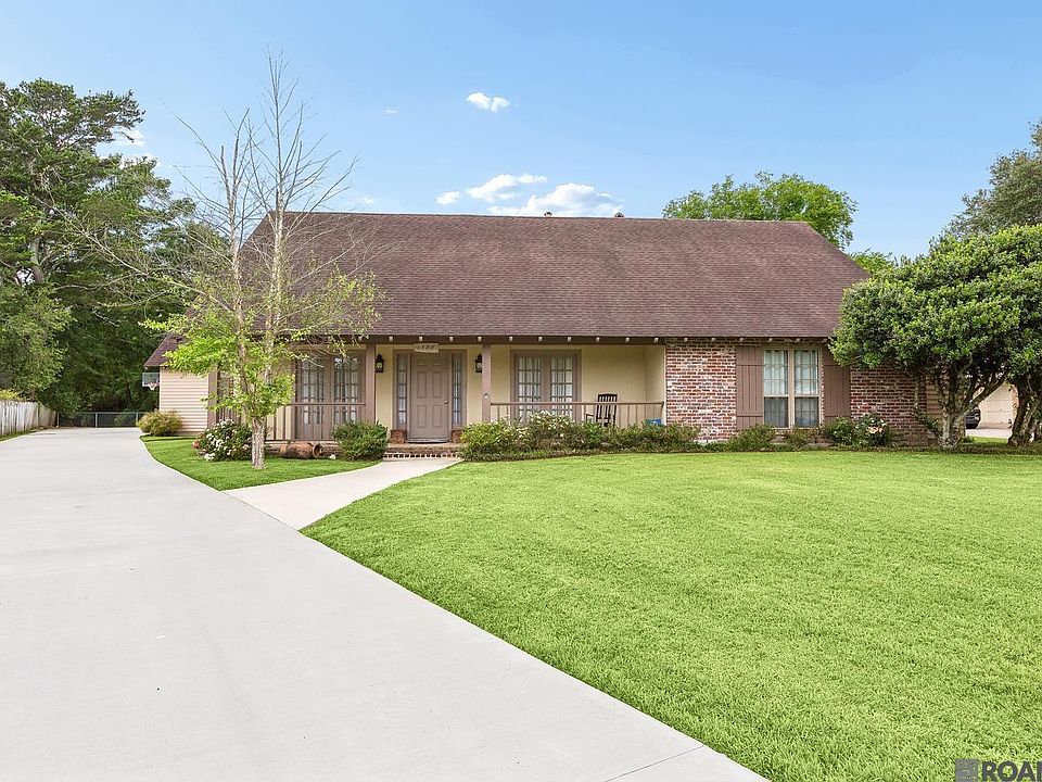 1st image of 1588 Havenwood Dr