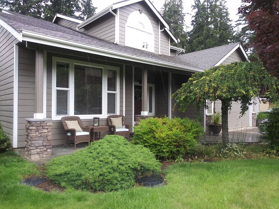 1st image of 2612 112th Ave E