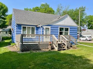 1041 Diagonal Rd, Worthington, MN 56187