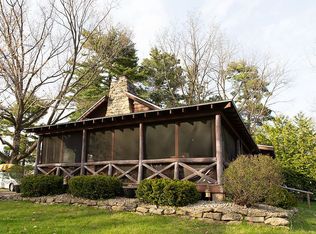 W9226 Ripley Rd, Cambridge, WI 53523