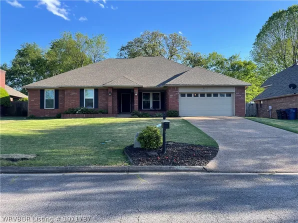 6608 S South St, Fort Smith, AR 72903