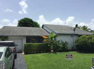 1450 N Bluebird Ln, Homestead, FL 33035